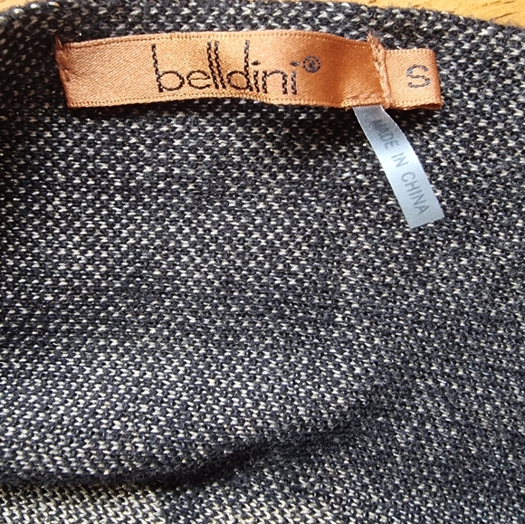 Belldini Metallic Gold Heart Dolman Sleeve Black Sweater - Picture 9 of 9